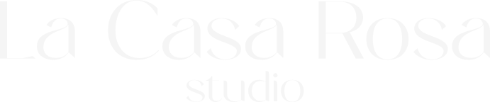 la-casa-rosa-studio-logo-blanco